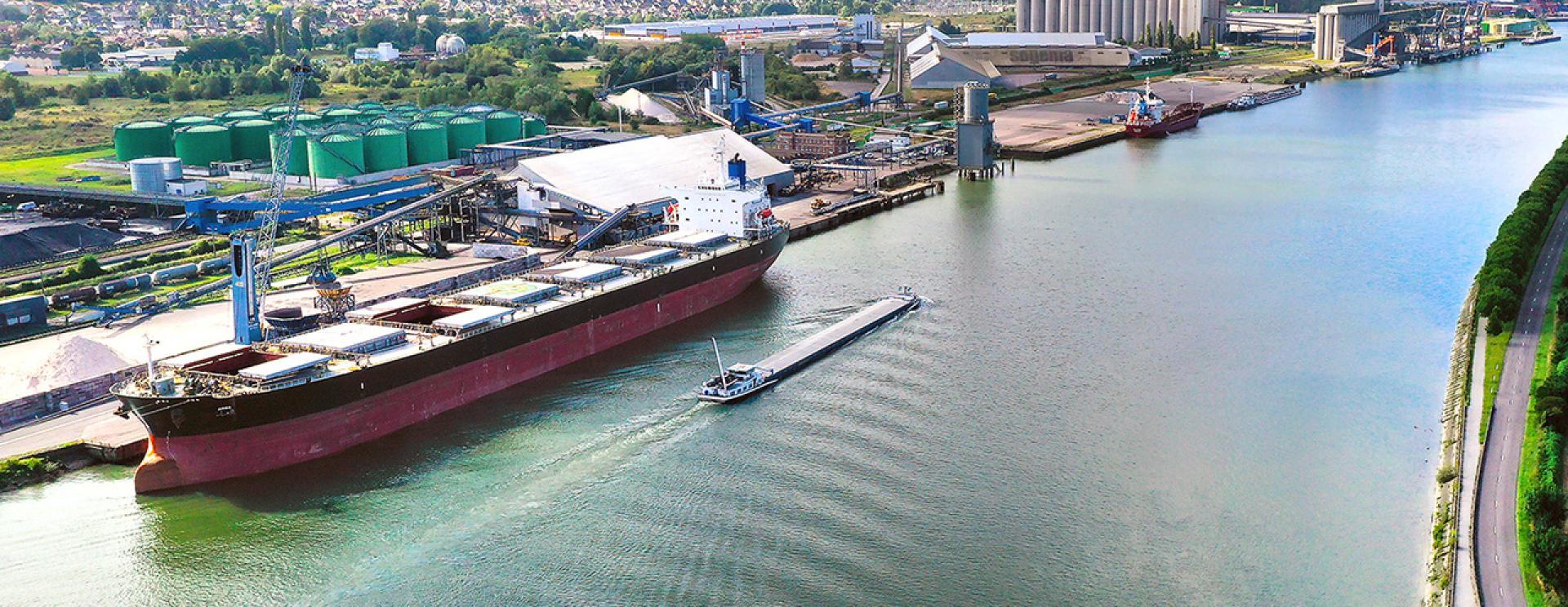 Navire charbon chez Sogema