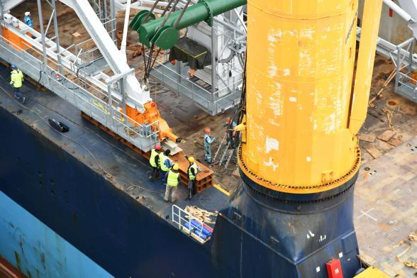 Vue aérienne du terminal céréalier de Soufflet-Socomac - Enlarge image, modal window